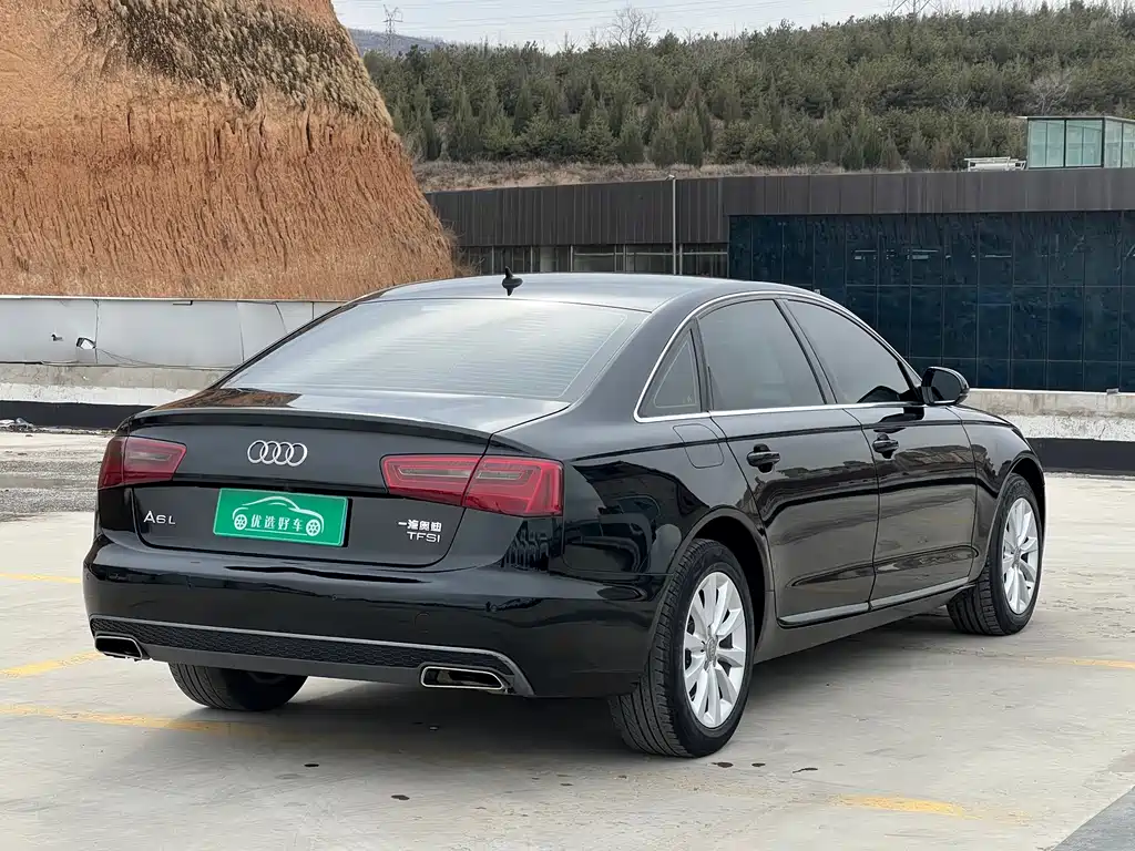 Audi A6L 2014 TFSI Standard