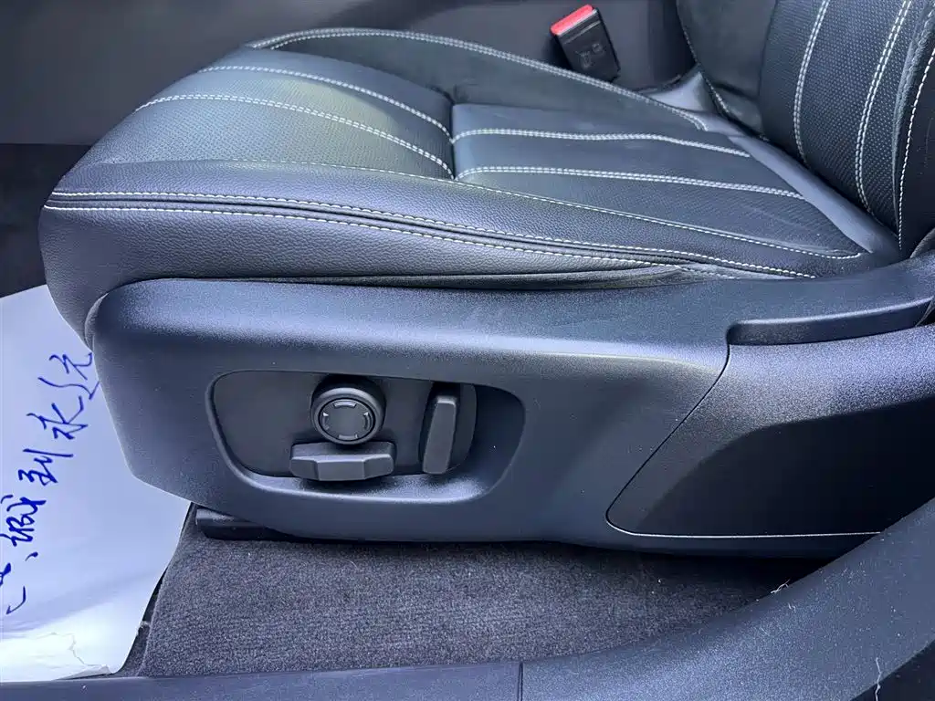 2020 Range Rover Velar P250 R-Dynamic S
