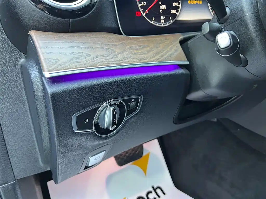 Mercedes-Benz E-Class 2016 E 300 L Fashion