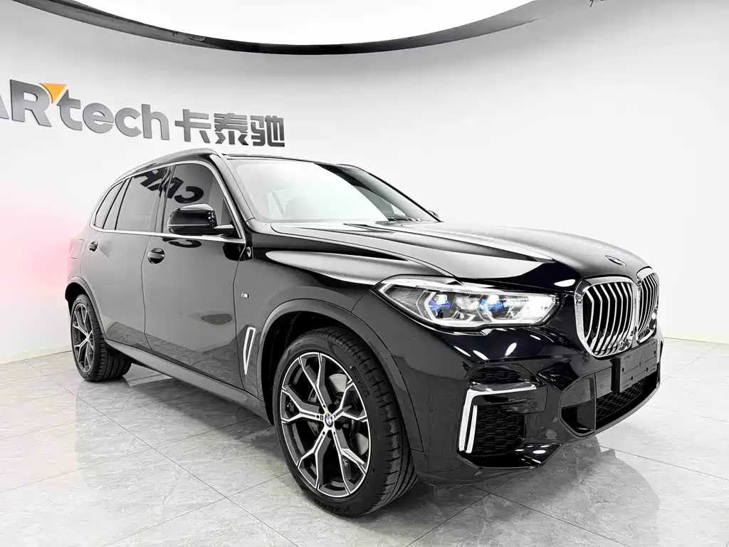 BMW X5 2022 xDrive 40Li M Sport Package - фото 3