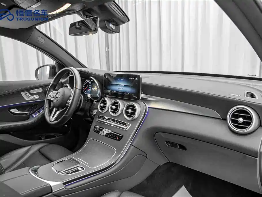 Mercedes-Benz GLC Coupe 2021 GLC 300 4MATIC Coupe SUV