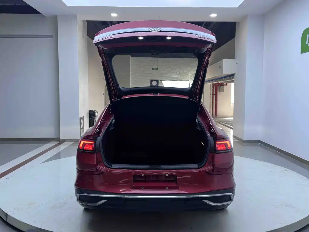 Volkswagen Lamando L 2022 280TSI DSG Flagship Edition