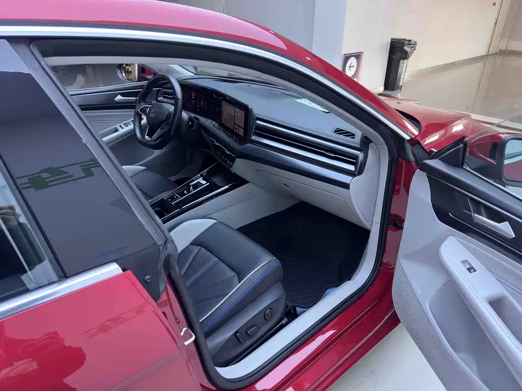 Volkswagen Lamando L 2022 280TSI DSG Flagship Edition