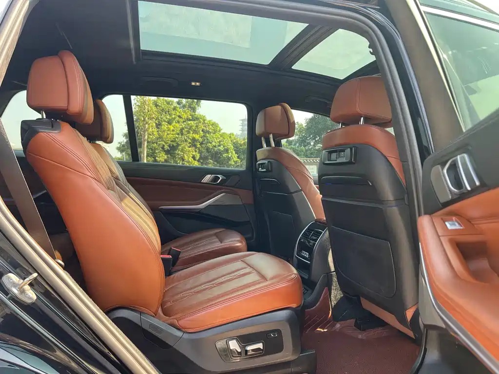 BMW X7 2022 xDrive40i Executive M Sport Package