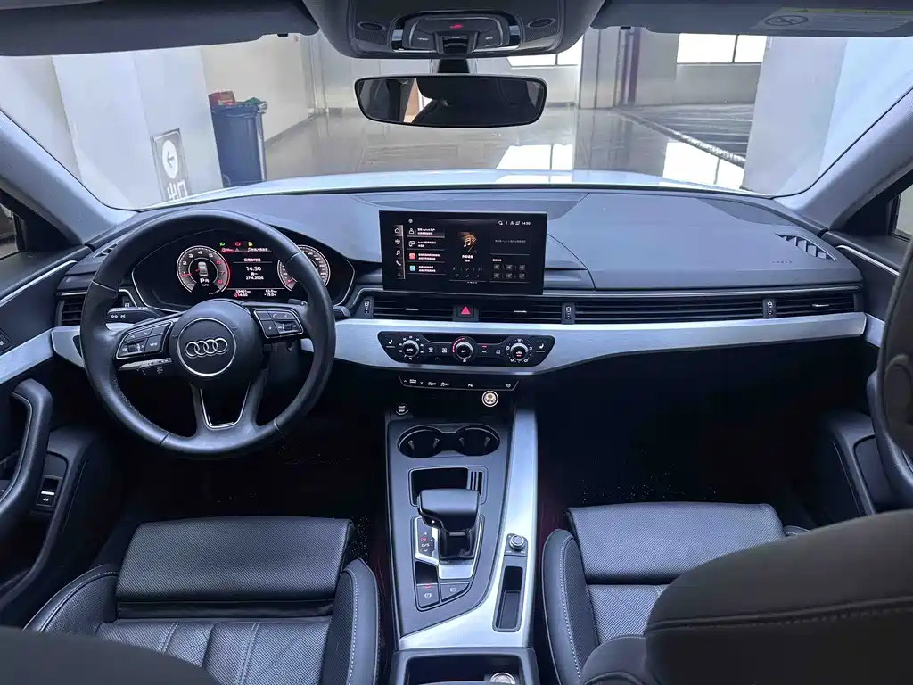 Audi A4L 2022 35 TFSI Fashion Dynamic