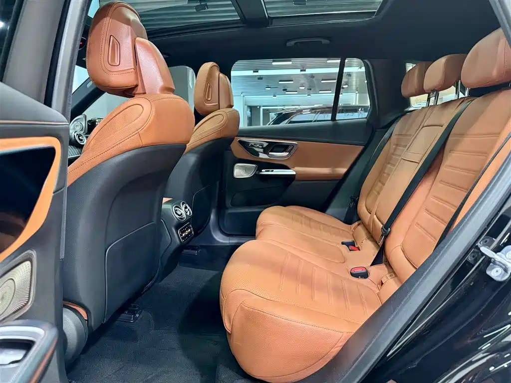 Mercedes-Benz GLC 2024 GLC 300 L 4MATIC Dynamic 5-seater