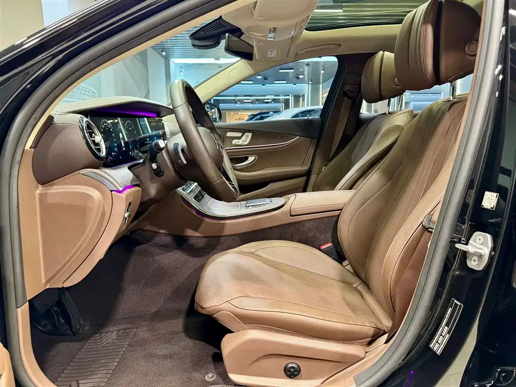 Mercedes-Benz E-Class 2021 E 300 L Fashion