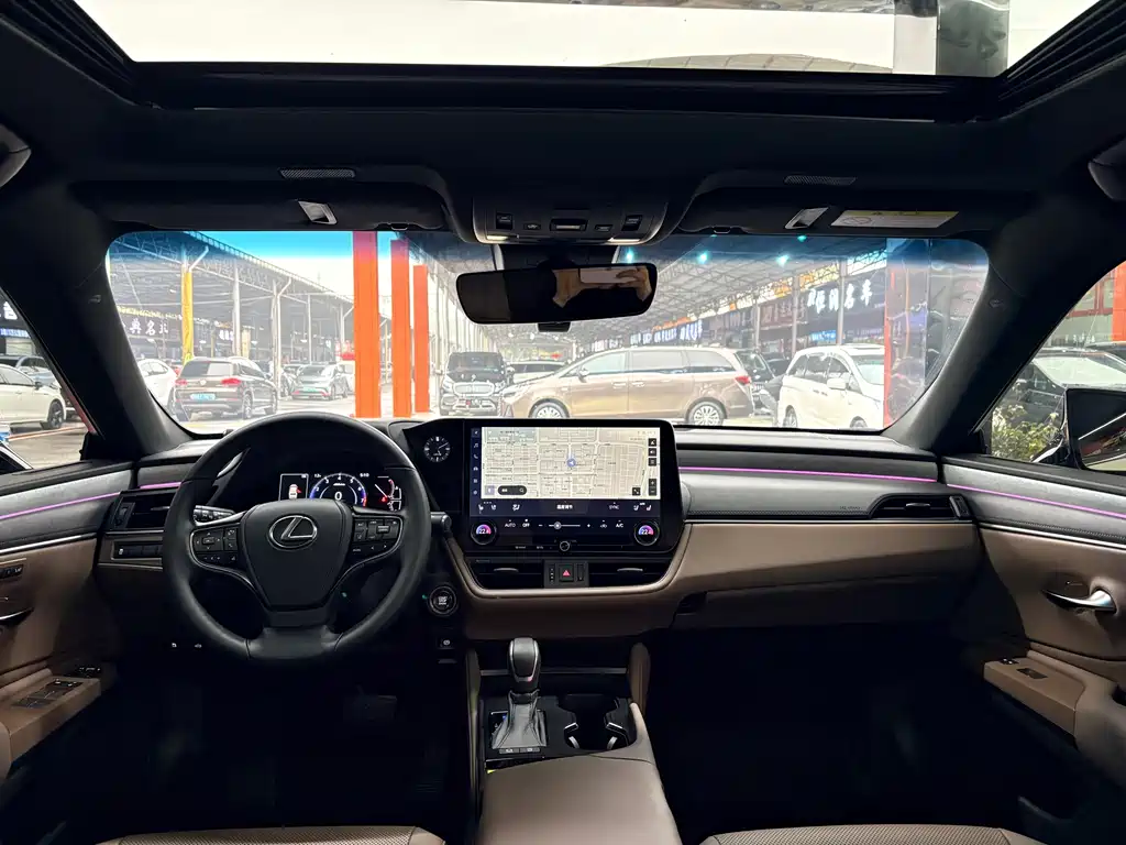 Lexus ES 2025 200 Premium Edition