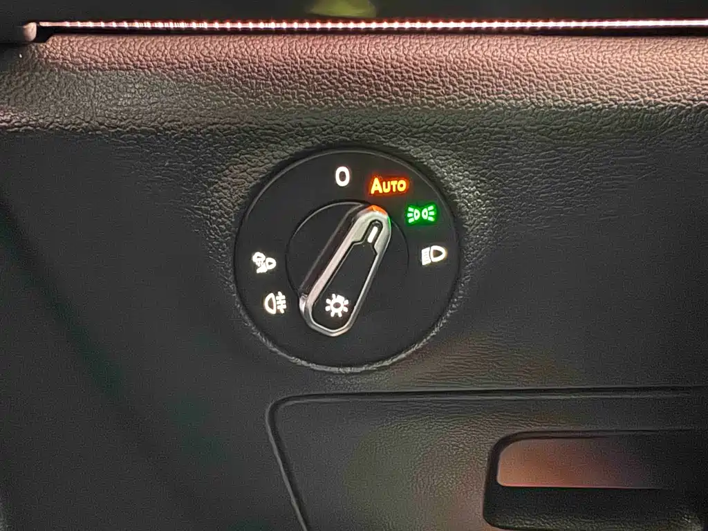 Volkswagen Sagitar 2023 280TSI DSG Beyond Edition