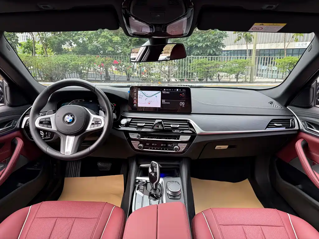 BMW 5 Series 2022 Facelift 530Li Leading Edition M Sport Package - фото 12