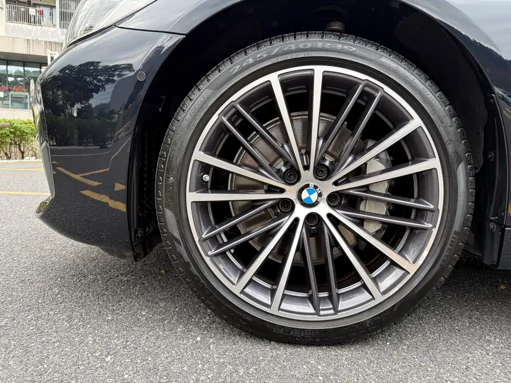 BMW 5 Series 2022 Facelift 530Li Leading Edition M Sport Package - фото 23