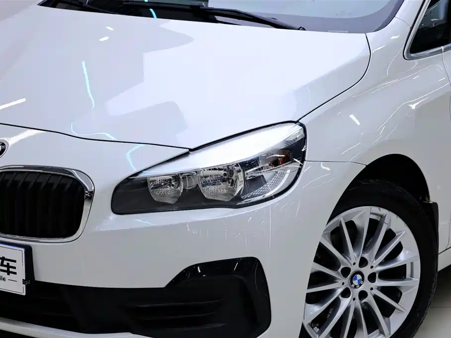 BMW 2 Series Gran Tourer 2019 220i Leading Edition