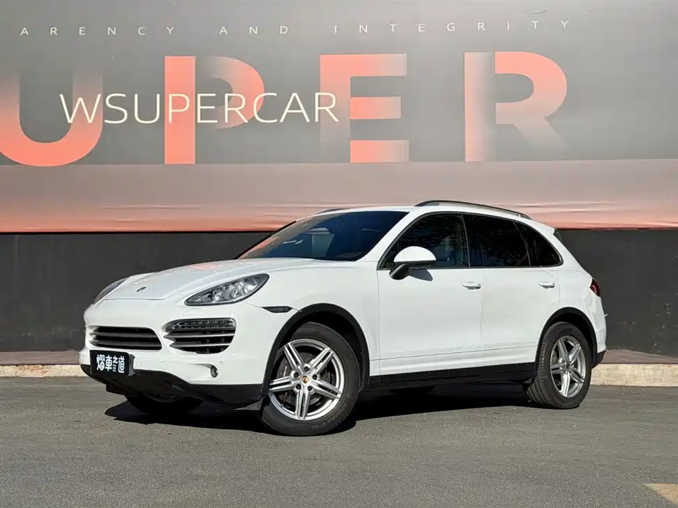 Porsche Cayenne 2014 Cayenne Platinum Edition 3.0T