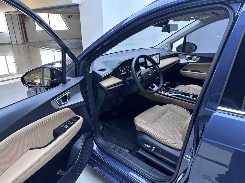 Wuling Jiachen 2022 1.5T CVT Exclusive Flagship Edition