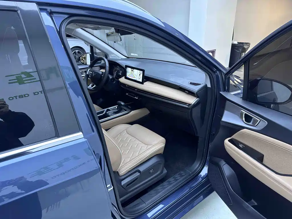 Wuling Jiachen 2022 1.5T CVT Exclusive Flagship Edition