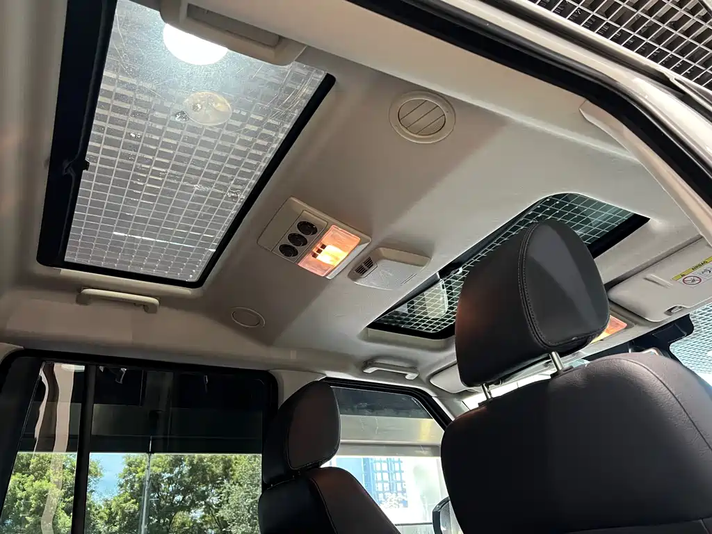 Land Rover Discovery 2016 3.0 SC Black Edition HSE