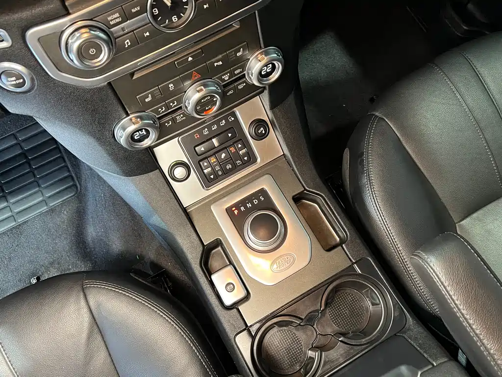 Land Rover Discovery 2016 3.0 SC Black Edition HSE