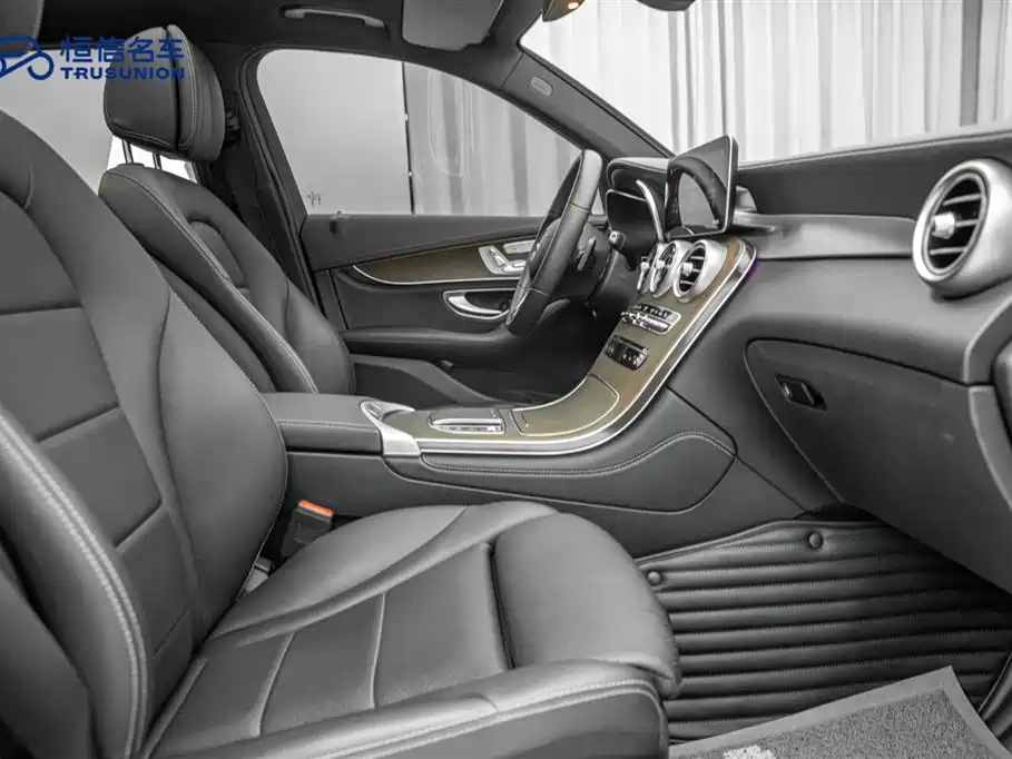 Mercedes-Benz GLC 300 L 4MATIC