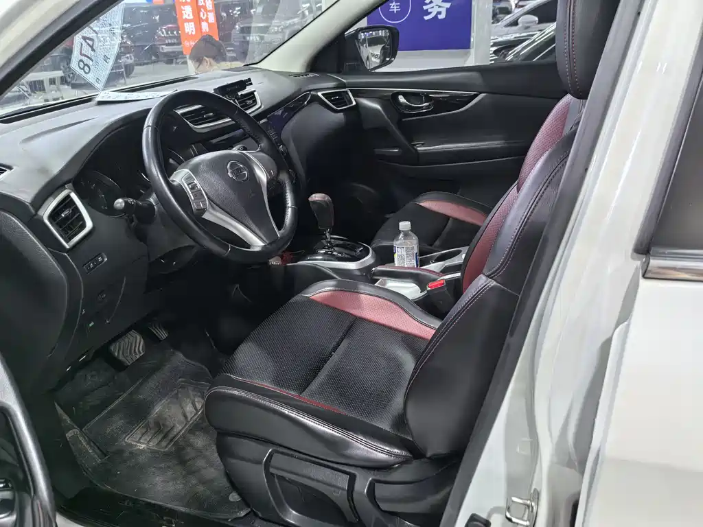Nissan Qashqai 2017 2.0L CVT Zhixiang Edition China V