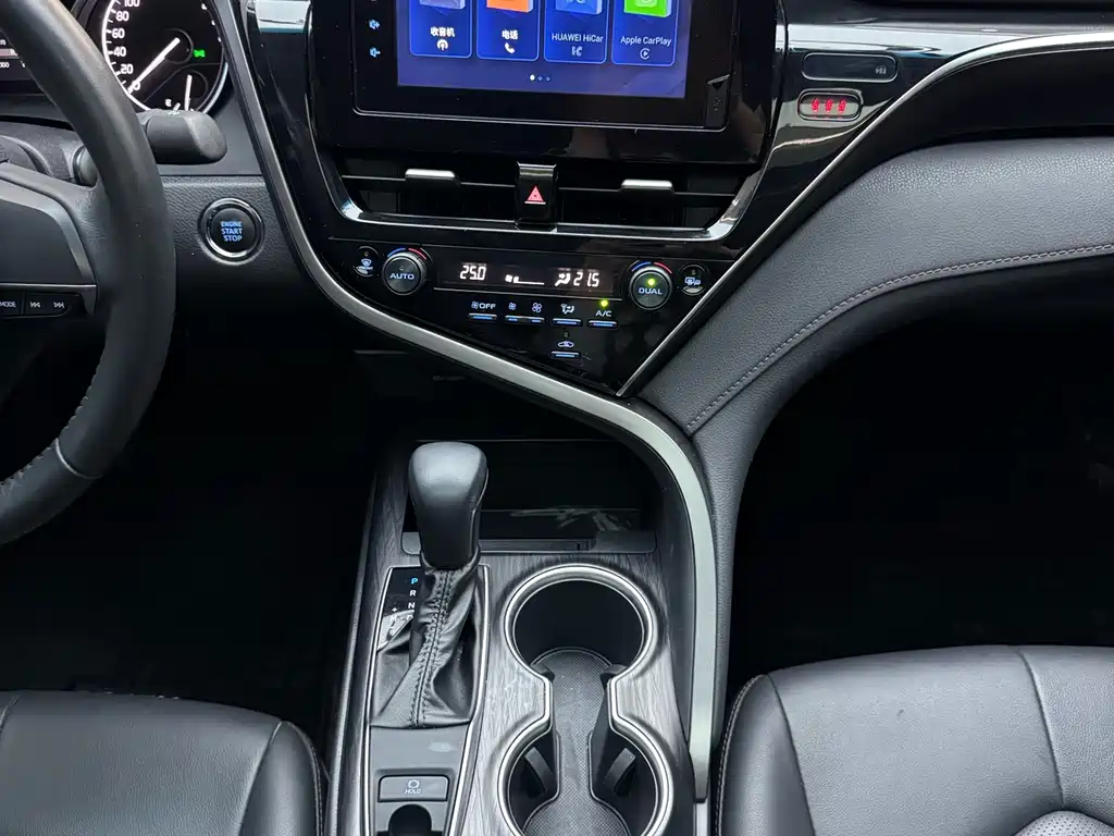 Camry 2023 2.0GVP Leading Edition