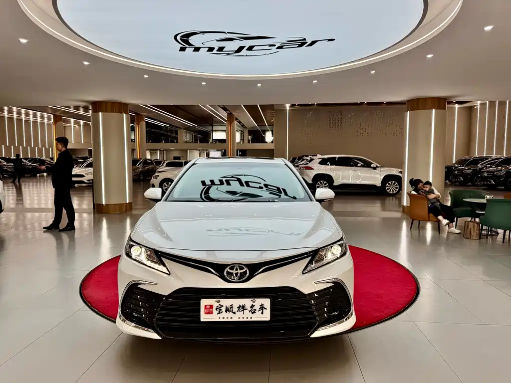 Camry 2023 2.0GVP Leading Edition