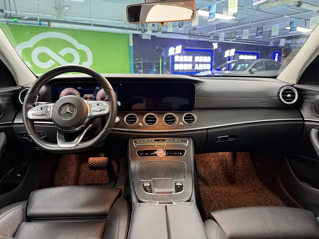 Mercedes-Benz E-Class 2019 E 260 L Sport