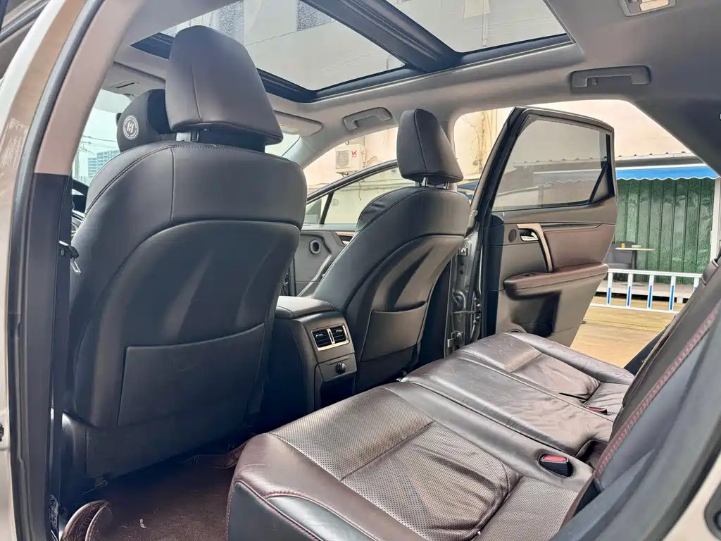 Lexus RX 2016 300 AWD Elegant Edition China V