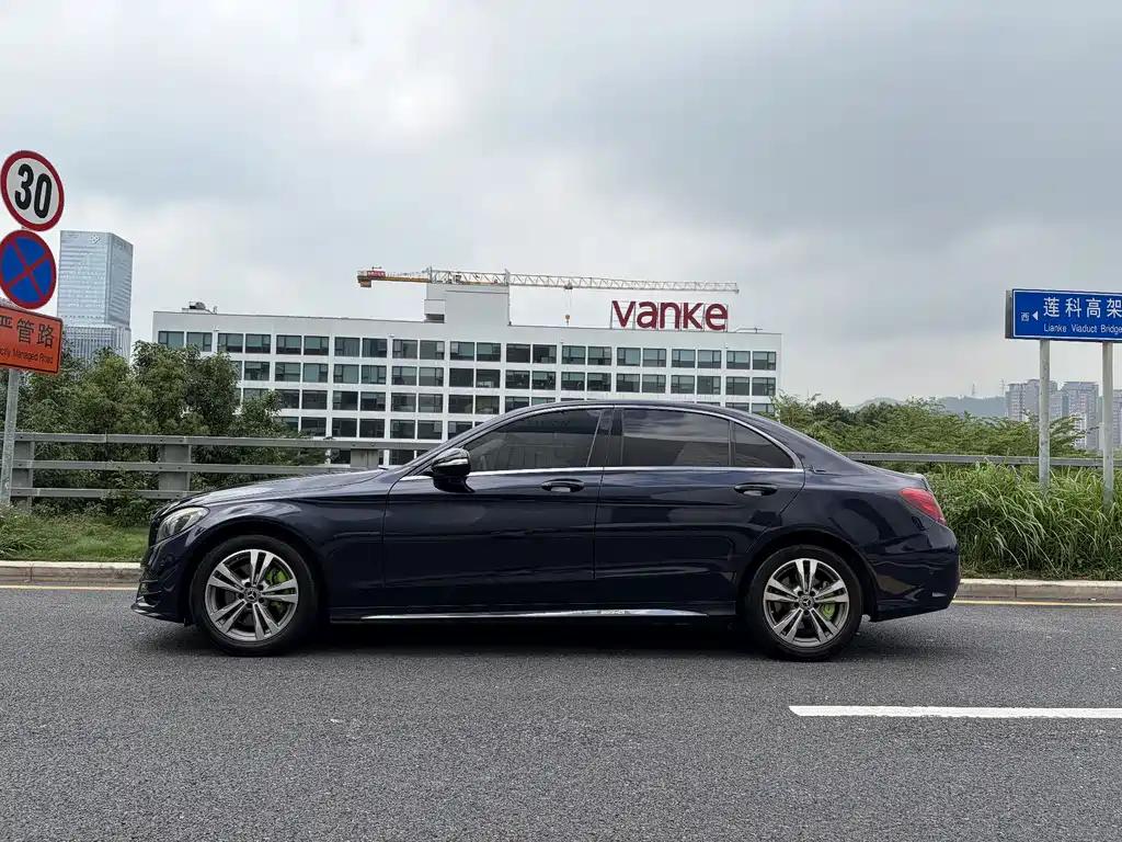 Mercedes-Benz C-Class 2018 C 200 L Sport