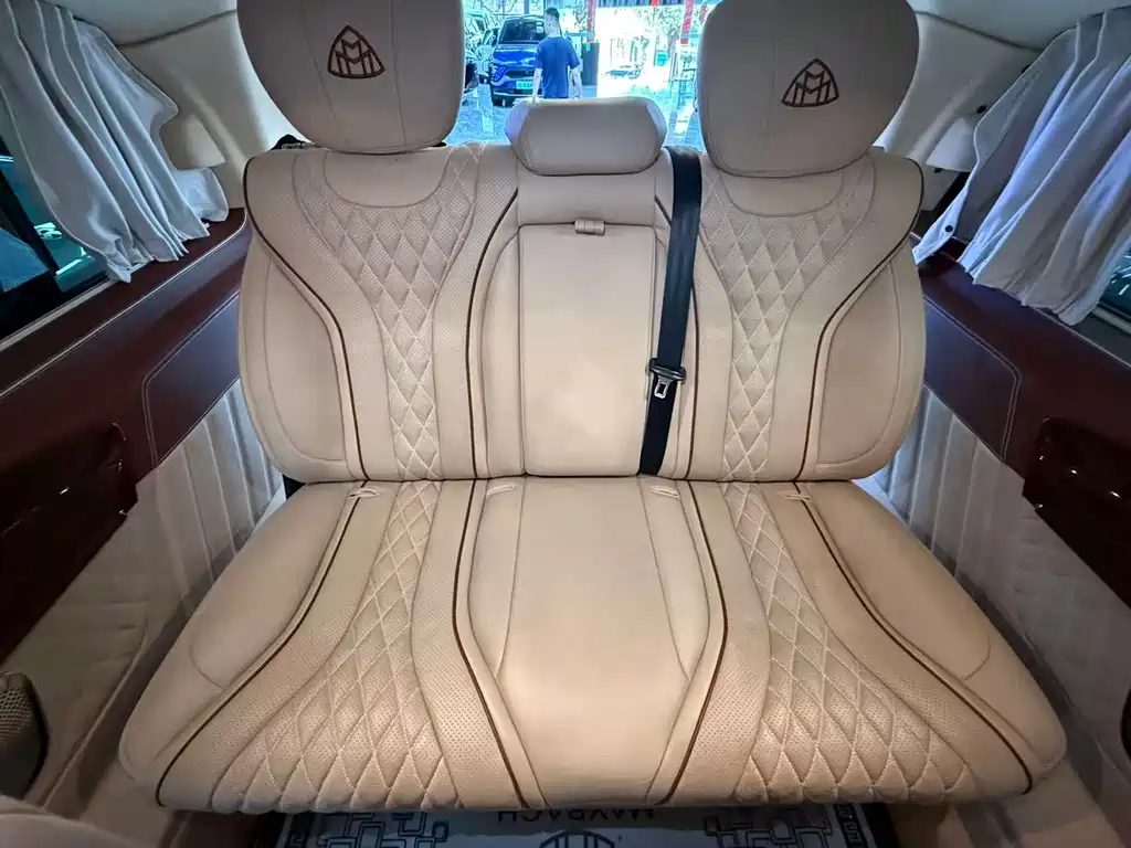 Mercedes-Benz Vito 2020 2.0T Elite Edition 9-Seater