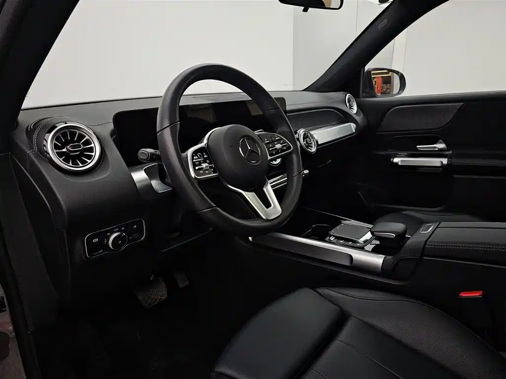 Mercedes-Benz GLB 2023 GLB 220 Dynamic Edition