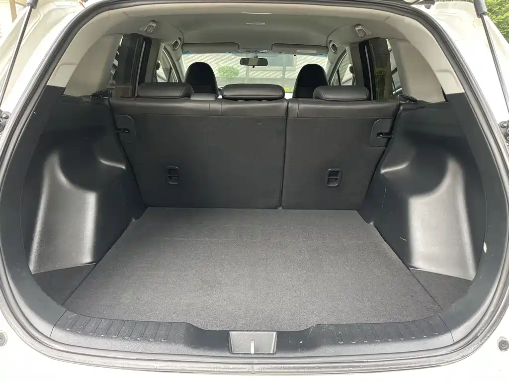 Honda Jade 2013 1.8L Automatic Comfort Edition 5-Seater