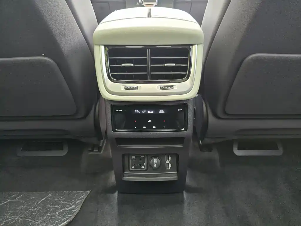 Hongqi E-HS9 2021 460km Qixiang Edition 6-Seater