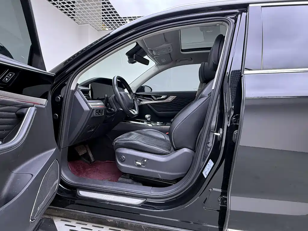 Hongqi HS5 2022 Facelift 2.0T Zhi Lian Qi Xiang Edition