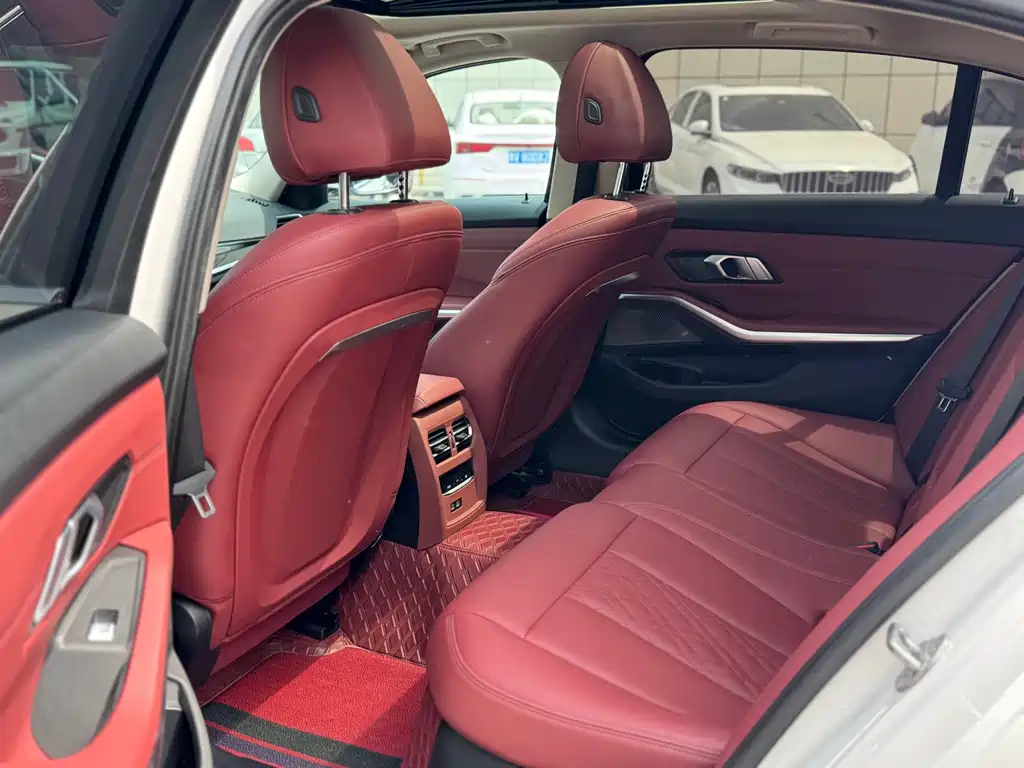 BMW 3 Series 2023 320Li M Sport Package - фото 5