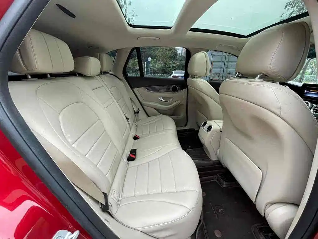 Mercedes-Benz GLC 260 4MATIC Luxury