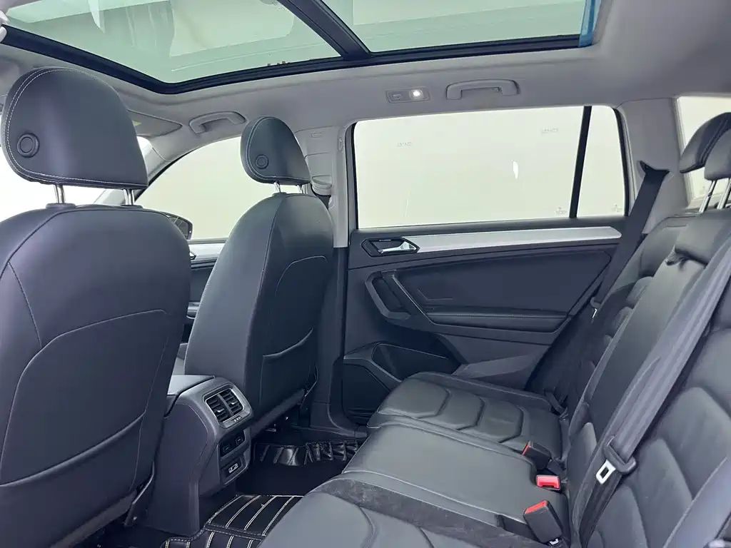 Tiguan L