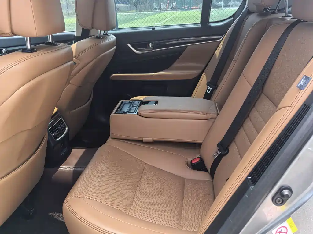 Lexus GS 2016 300h Luxury Edition