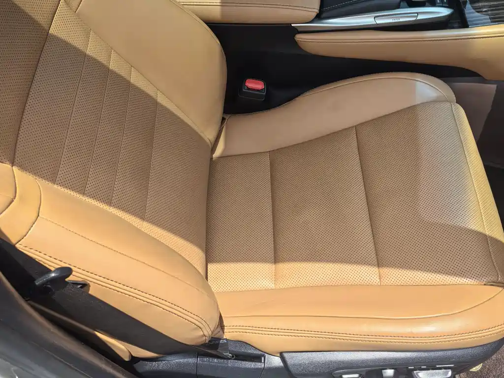 Lexus GS 2016 300h Luxury Edition
