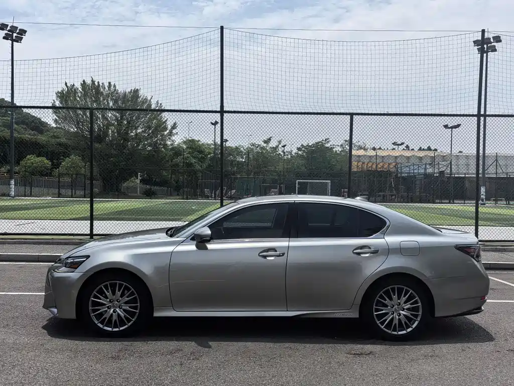 Lexus GS 2016 300h Luxury Edition