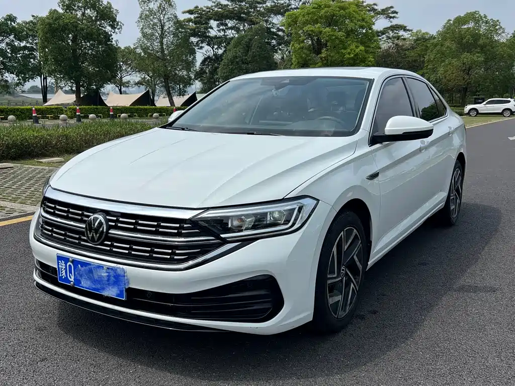 Volkswagen Sagitar 2023 300TSI DSG Beyond Edition