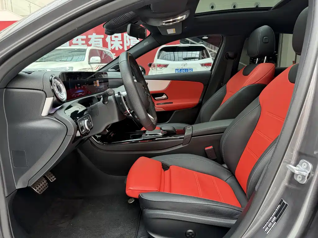Mercedes-Benz A-Class AMG 2024 Facelift AMG A 35 L 4MATIC