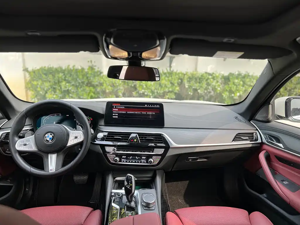 BMW 5 Series 2023 530Li Exclusive M Sport Package - фото 5