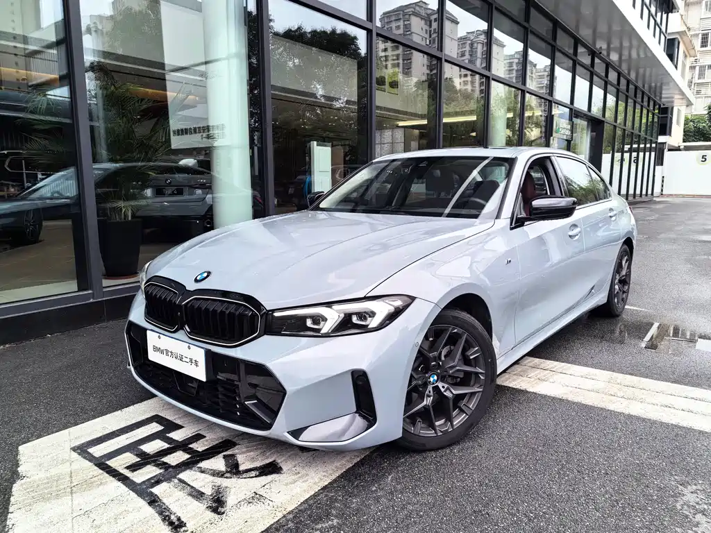 BMW 3 Series 2025 330Li M Sport Night Edition