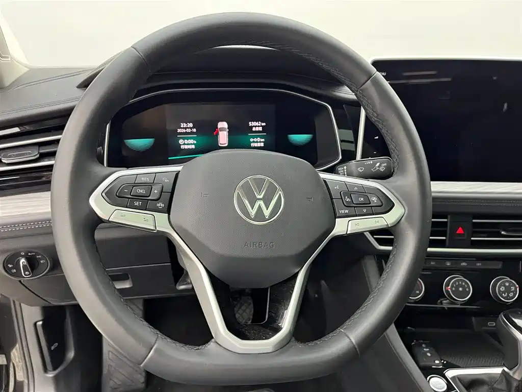 Sagitar 2023 300TSI DSG Beyond Edition