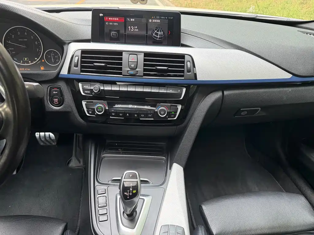 BMW 3 Series 2019 320i M Sport Package