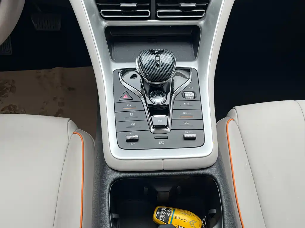 BYD Song Pro DM-i 2024