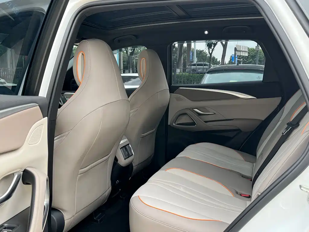 BYD Song Pro DM-i 2024