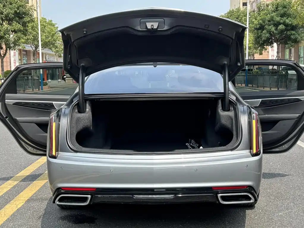 Cadillac CT6 2023 28T Luxury