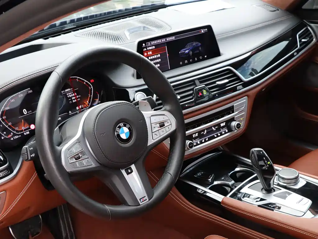 BMW 7 Series 2022 740Li xDrive Executive Edition M Sport Package - фото 19