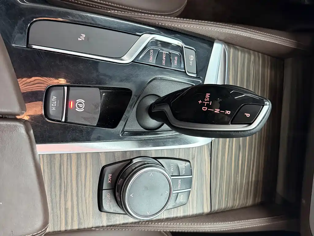 BMW 5 Series 2018 Facelift 530Li Leading Edition Luxury Package